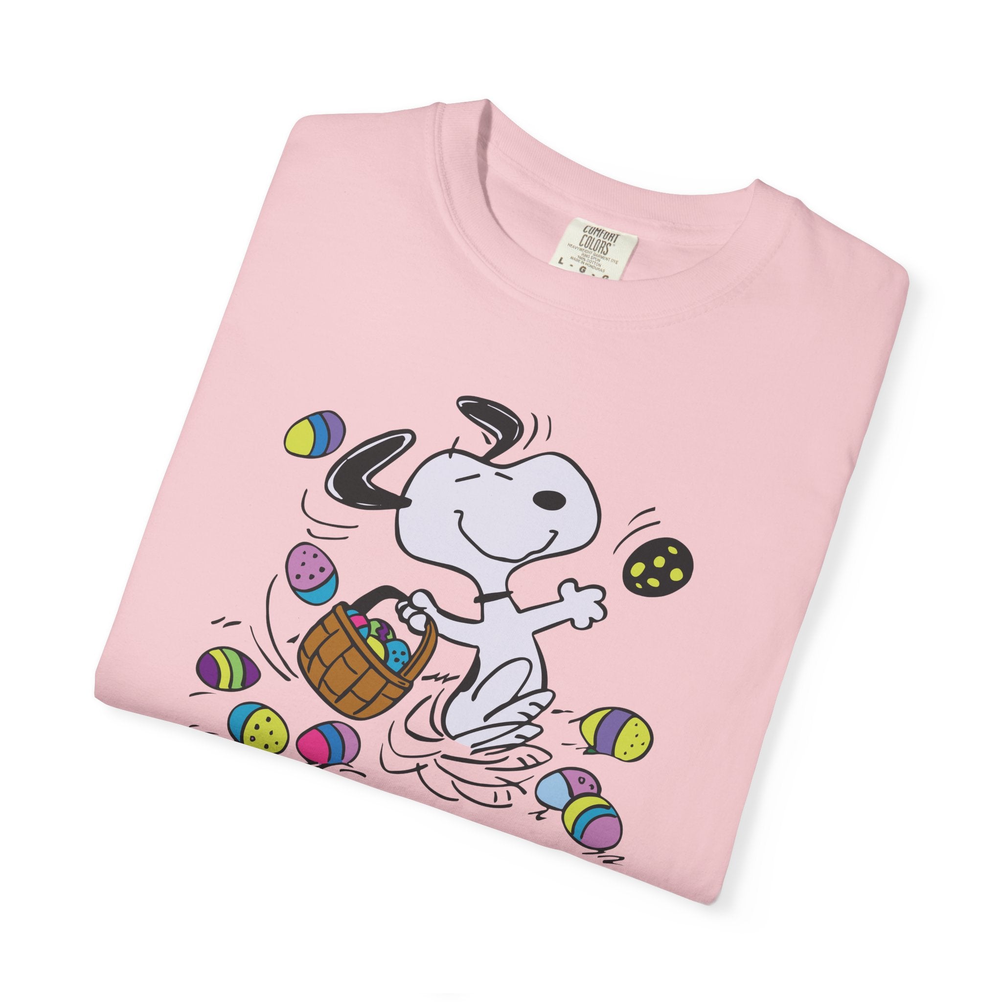 Easter Snoopy T-Shirt — "Happy Easter" Cartoon Egg Hunt Tee