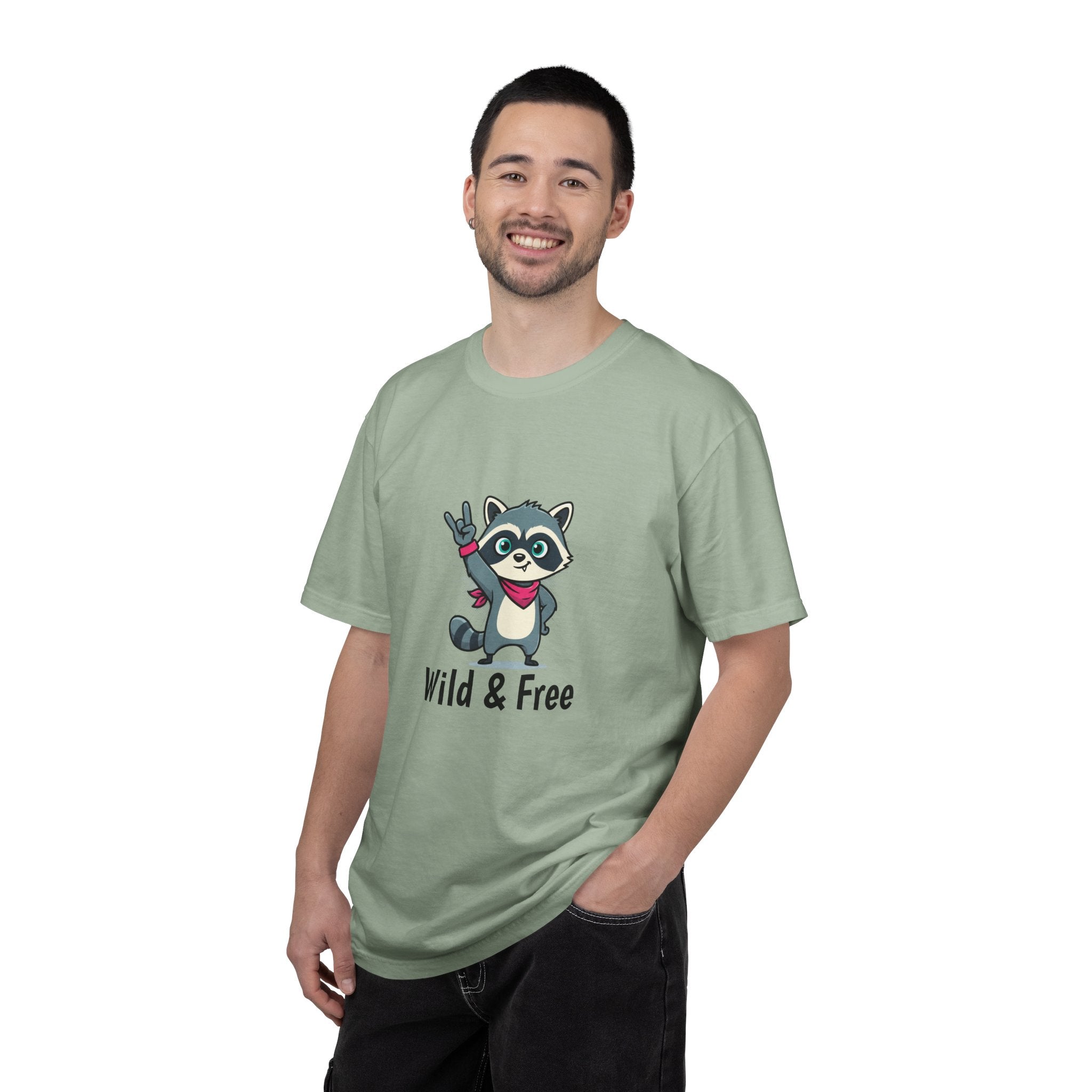 Raccoon "Wild & Free" T-Shirt