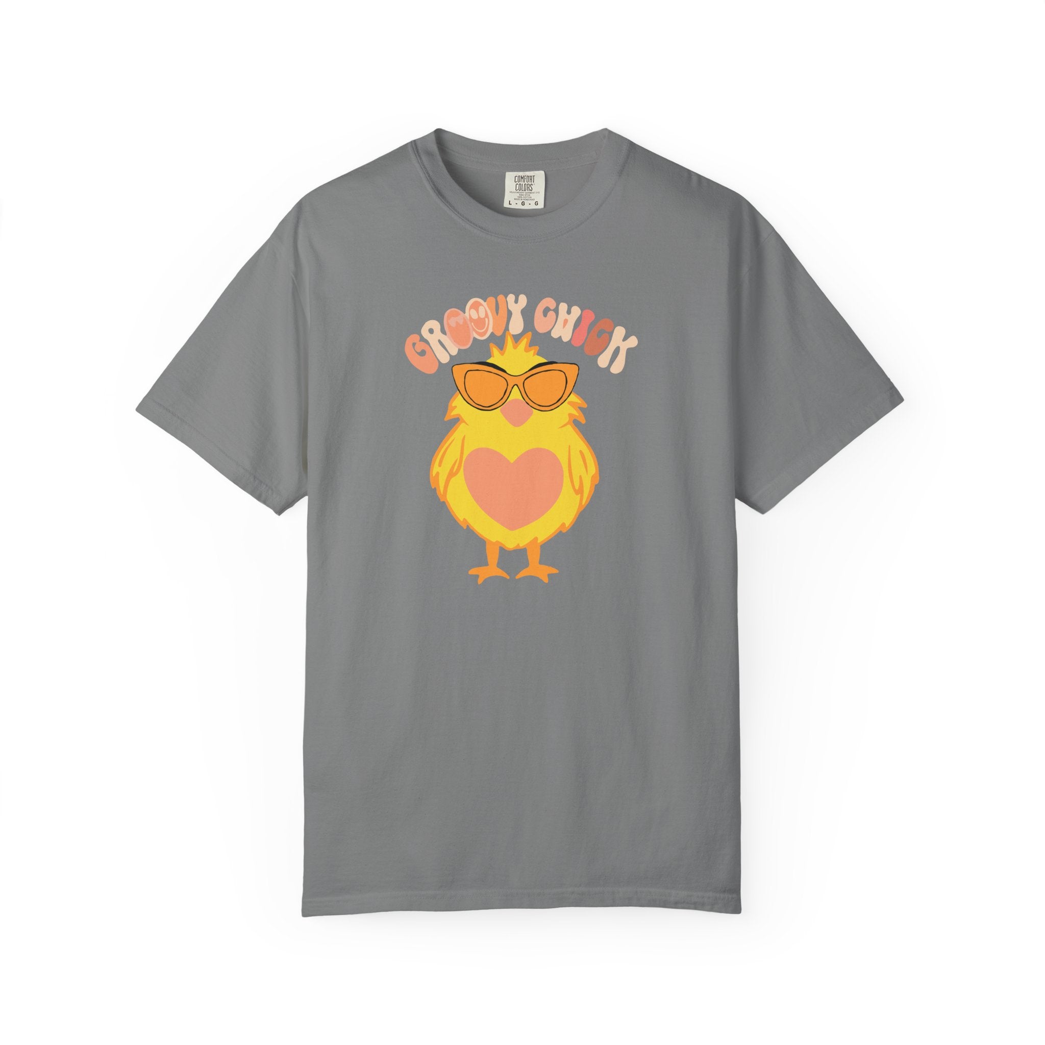 Chill Chick T‑Shirt — Cute Sunglasses Chick Graphic Tee