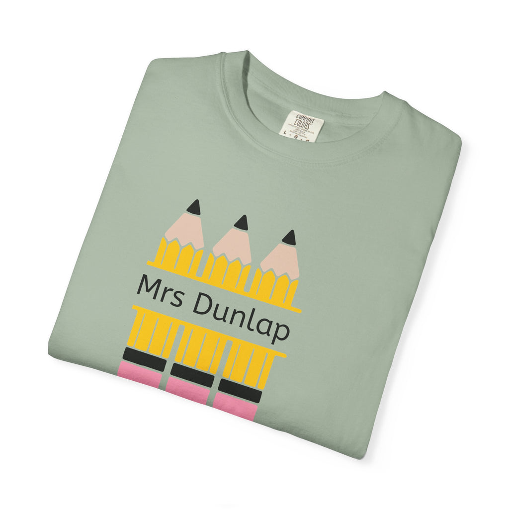 Personalized Teacher T-Shirt – 'Mrs Dunlap' Pencil Design