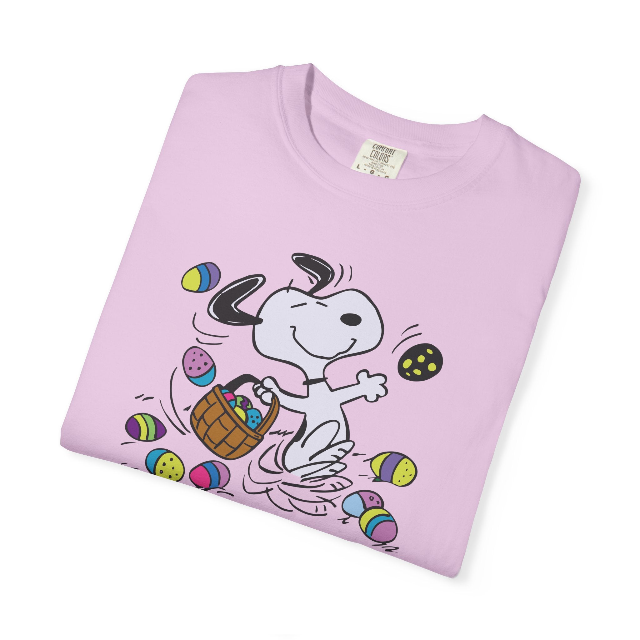 Easter Snoopy T-Shirt — "Happy Easter" Cartoon Egg Hunt Tee