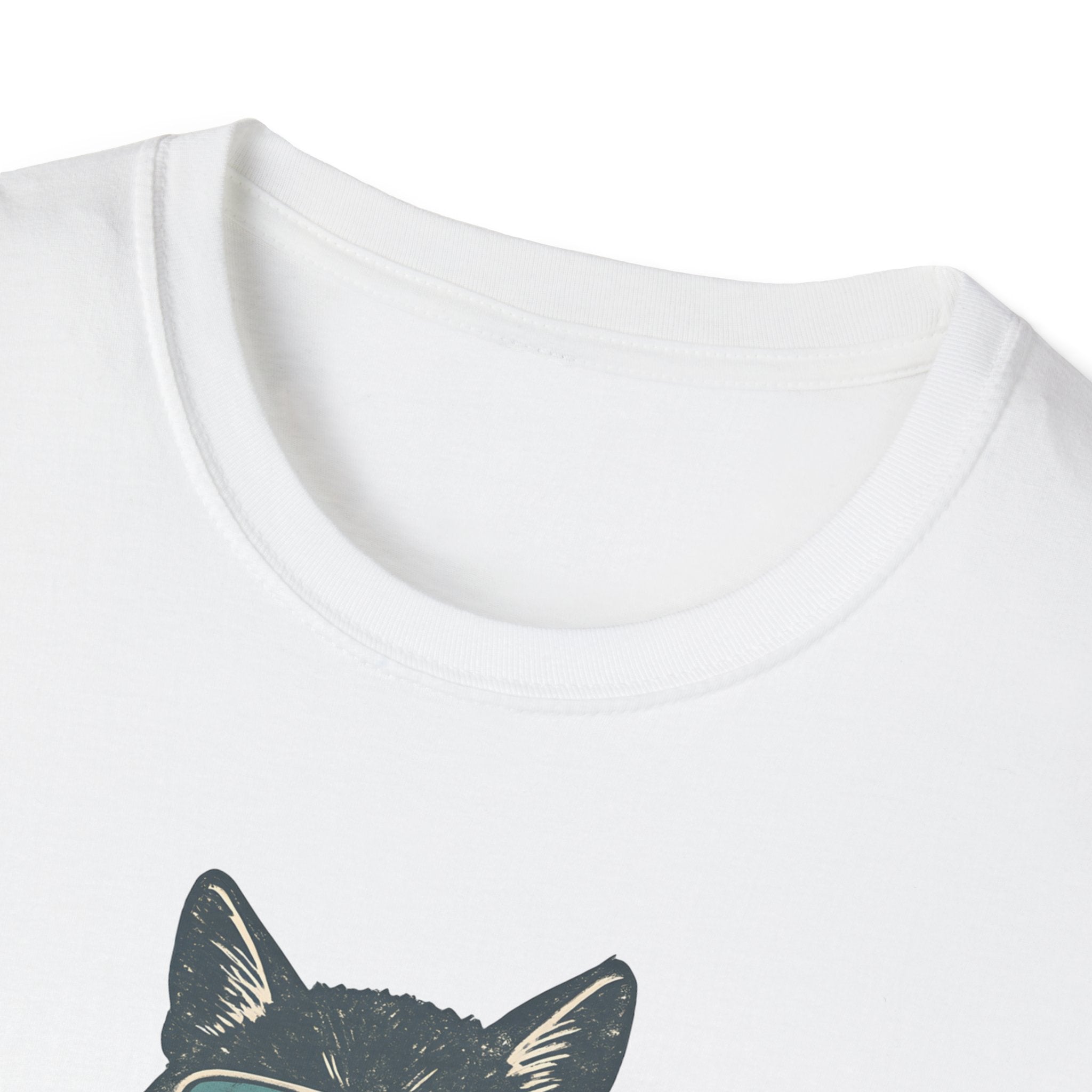 Cat T-Shirt — “My Pet Has More Social Skills Than I Do” Funny Cat Graphic Tee