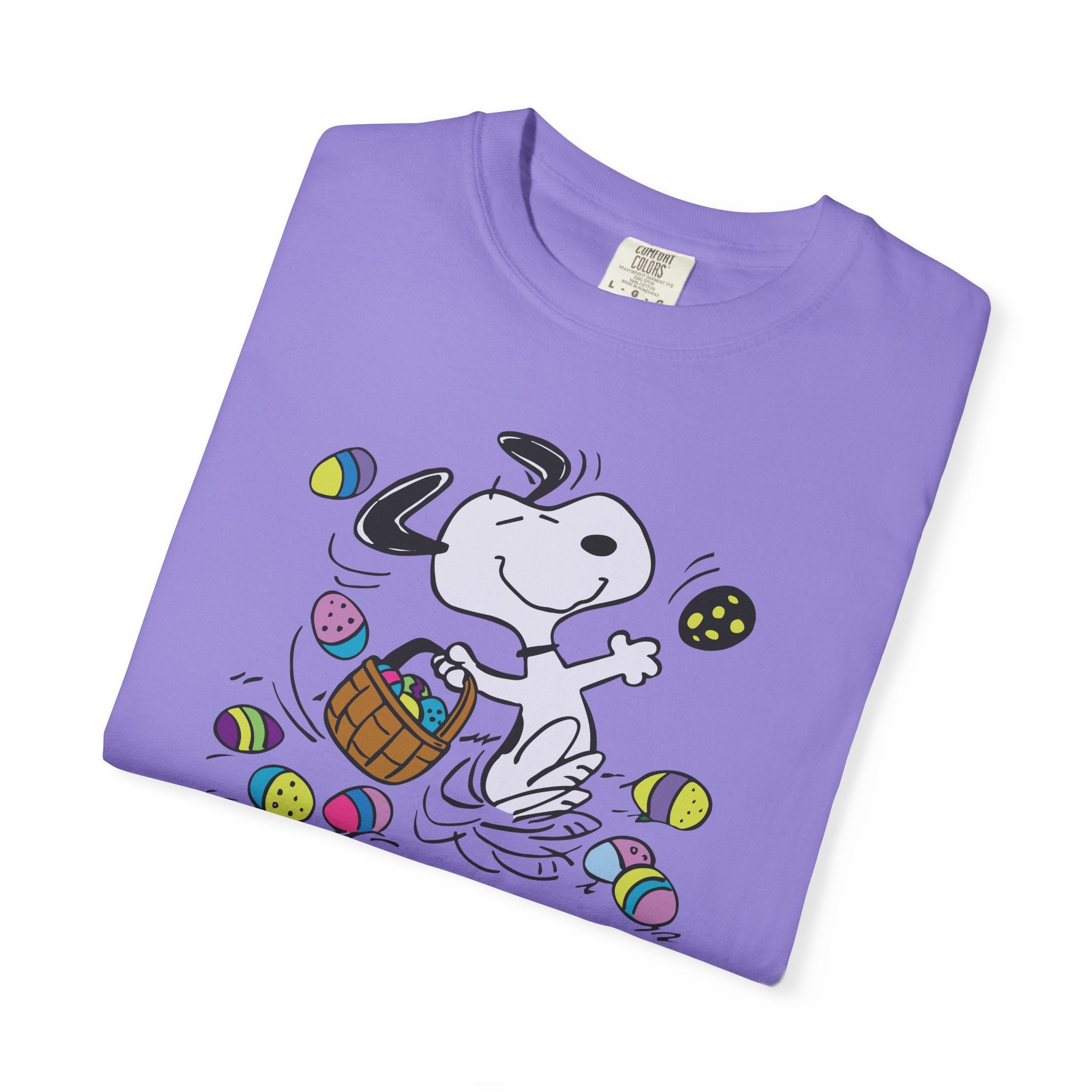 Easter Snoopy T-Shirt — "Happy Easter" Cartoon Egg Hunt Tee