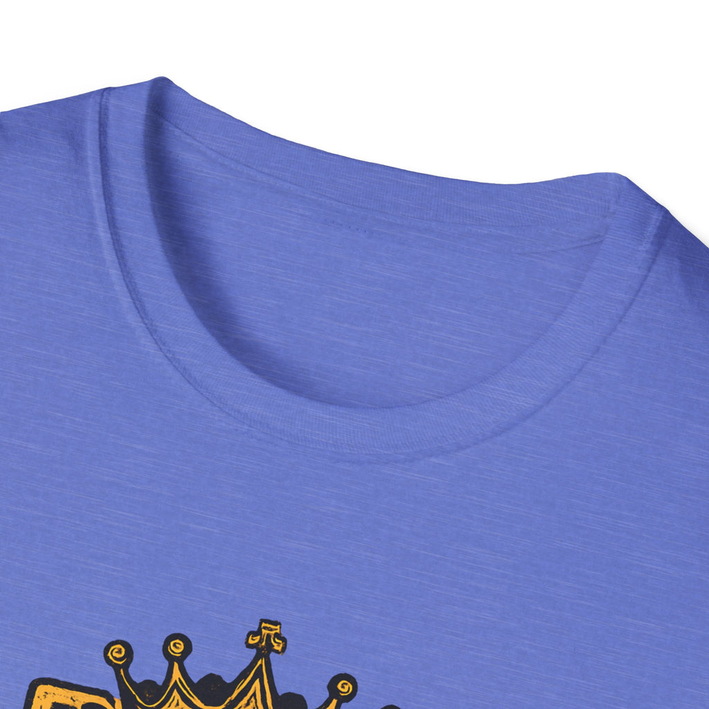 Cat Crest T-Shirt — "Best Cat Ever" Vintage Royal Cat Tee