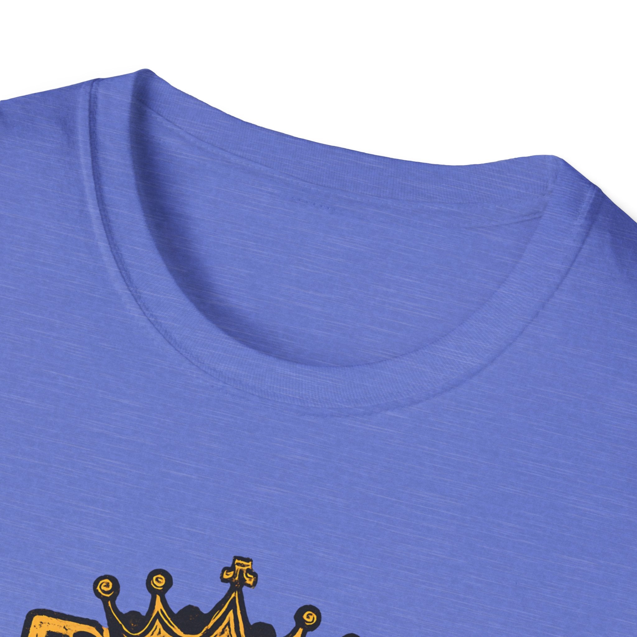 Cat Crest T-Shirt — "Best Cat Ever" Vintage Royal Cat Tee