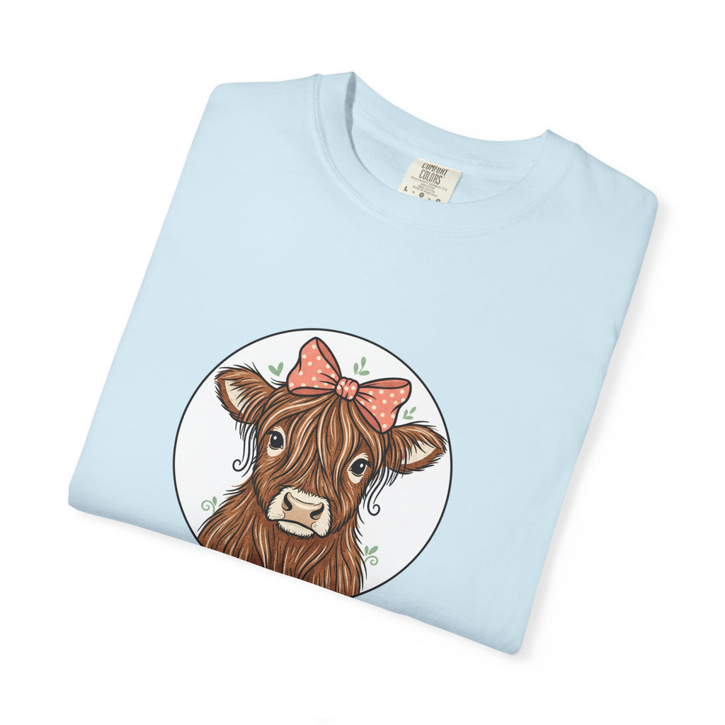 Highland Cow Tee — Cute Cow with Pink Bow Graphic T-Shirt