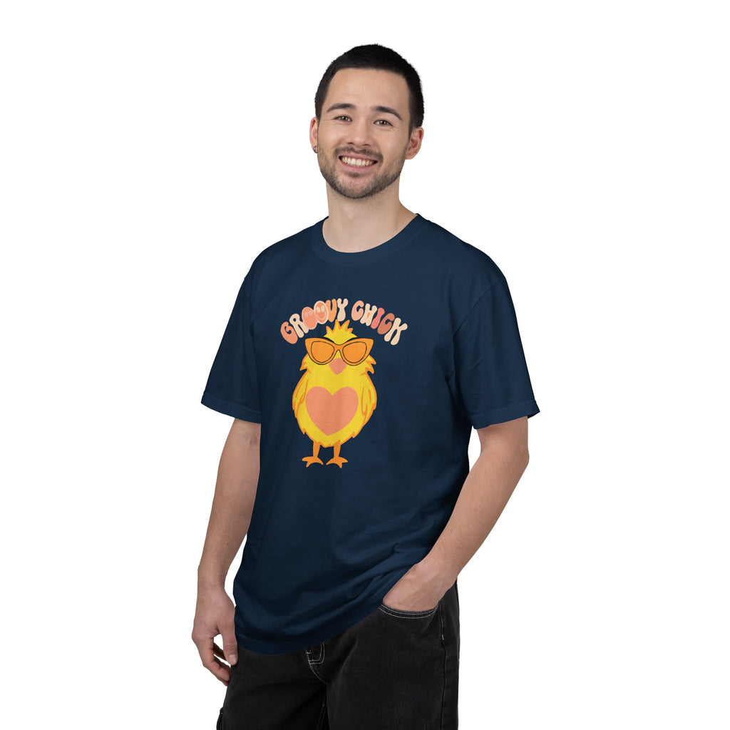Chill Chick T‑Shirt — Cute Sunglasses Chick Graphic Tee